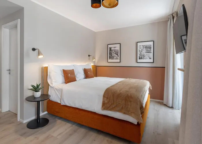 Living Boutique Hotel