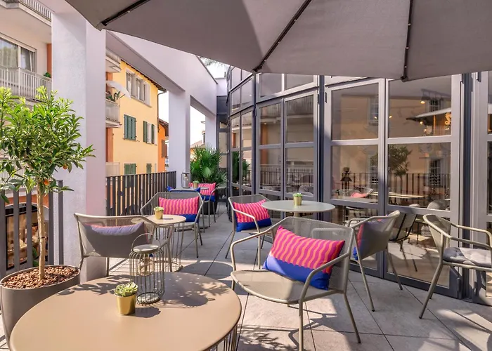 Living Boutique Hotel 3*