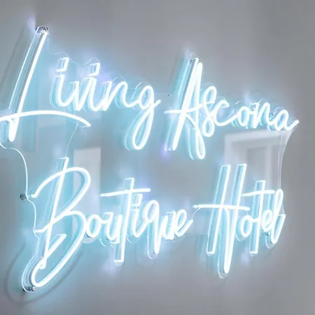 Living Boutique 아스꼬나