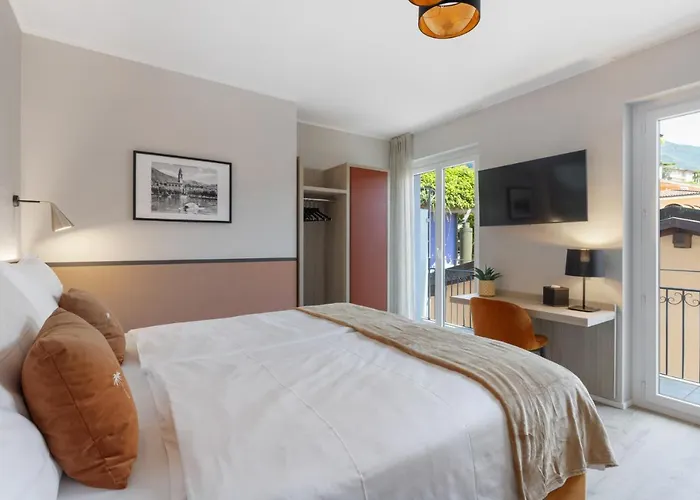 Living Boutique Готель