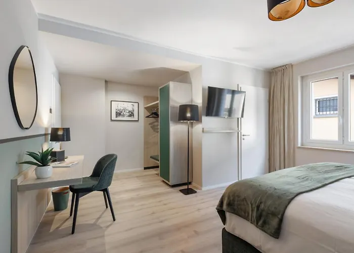 Living Boutique Готель