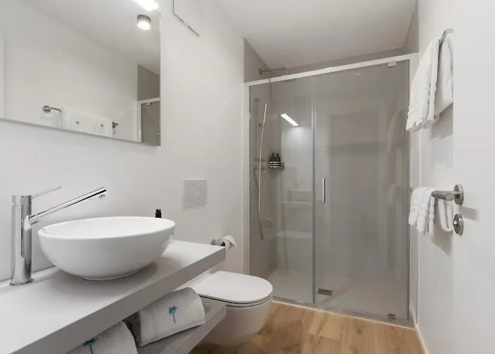 Living Boutique Готель Аскона